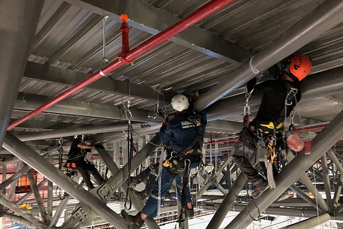  Dış cephe cam temizliği, İç mekan cephe temizliği, Çelik konstrüksiyon temizliği, Çimento baca temizliği, enerji sektörü  cüruf ve baca temizliği, Yakıt tankı temizliği, LED montajı, Tabela asma ve söküm, Bayrak asma, AVM iç ve dış süsleme, İç mekan avize asma, Kule vinç projektör montaj, Dış cephe sıva ve boya, Dış cephe silikon, Yalıtım ve montolama, Cam montaj, Kompozıt tamir ve montaj, Kanat temizliği, kanat toz temizliği, kanat kimyasal temizlik, kanatkuş atıkları temizliği, Kanat tamiri, Kaset sistem, düşme ve durma özelliklerine sahip ağ kurulumu,  Konveksiyonel sistem, Dikey kapama ağı, Balkon kapama ağı, Şaft ve asansör boşluk kapama, Havuz kapama, Tahribatsız muayene, Kaynak ve taşlama, köprülerde ve viyadüklerde bakım onarım ve hasar tespit çalışmaları, Petrol ve platform sahalarında torklama, Gemi ve çelik yapılarda pas döküm, taşlama ve boyama işlemleri, Yamaç örtüleme sistemleri (düşme tehlikesi olan taş ve kaya parçalarının çevresinde bulunan yaşam veya üretim faaliyetleri yürüten yapılara zarar vermemesi için kullanılan önlemler), Tehlikeli konumda bulunan kayalıkların kontrollü şekilde patlatılması, ekolojik patlatma, Şev stabilizasyonu, endüstriyel dağcılık, iple erişim, endütriyel temizlik