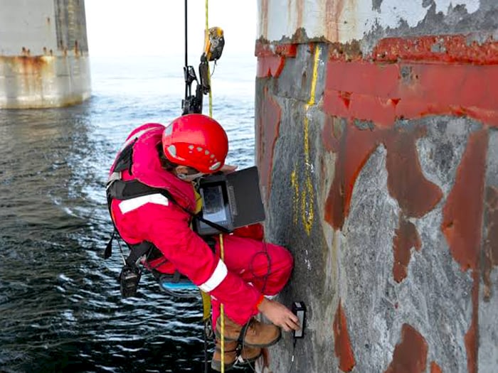 endüstriyel hizmetler, endüstriyel dağcı, endüstriyel  hizmetleri, Endüstriyel İple Erişim, Tahribatsız muayene, Kaynak ve taşlama, Tünel köprülerde ve viyadüklerde bakım onarım ve hasar tespit çalışmaları,Maden, petrol ve platform sahalarında torklama (sıkma), Gemi ve çelik yapılarda pas döküm, taşlama ve boyama işlemleri, Telekomünikasyon & Enerji Sektörü Kurulum Bakım Onarım