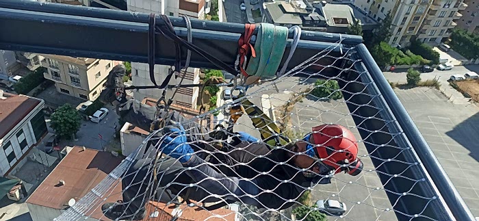 Hibrit sistem çalışma güvenliği ağı, İnşaat güvenlik ağı, Yüksekte Çalışma Düşme Durdurma Güvenlik Ağları, Emniyet filesi montajı, Şaft ve asansör boşluk kapama, Kaset sistem (düşme ve durma özellik- lerine sahip ağ), Balkon kapama ağı, 
Havuz kapama (yabancı cisim, malzeme ve canlı varlık düşmesini engelleme özelliği), Dikey kapama ağı, Konveksiyonel sistem